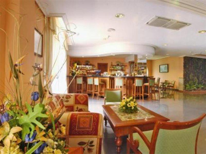 Hotel Bluesea Lagos De Cesar